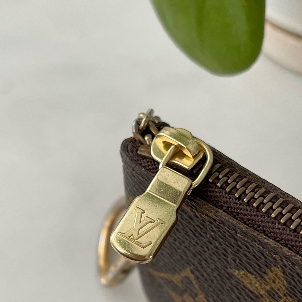 Louis Vuitton Vintage Monogram keypouch - Picture 3 of 12